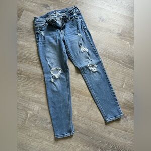 Distressed Skinny Jeans